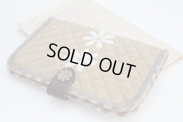 Photo1: Tiare Tahiti Health Care Card Holder  (1)