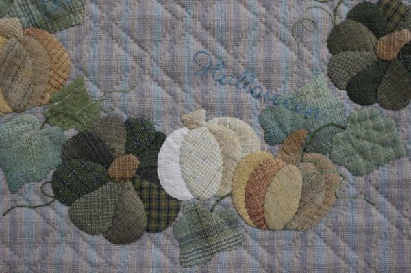 Photo2: Pumpkin Wreath Wall Tapestry  (2)