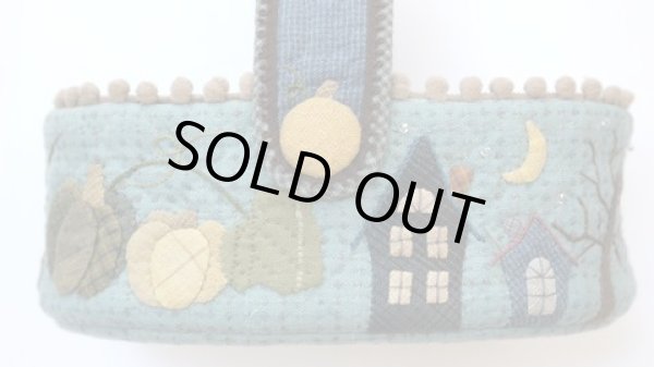 Photo2: Halloween Basket (Tax Excl.) (2)