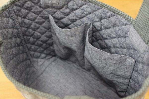 Photo2: Rosette Applique Handbag (Tax Excl.) (2)