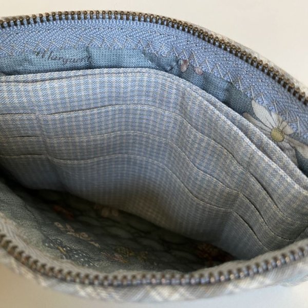 Photo4: Triangle Tile Passbook and Card Holder (4)