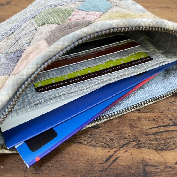 Photo2: Triangle Tile Passbook and Card Holder (2)