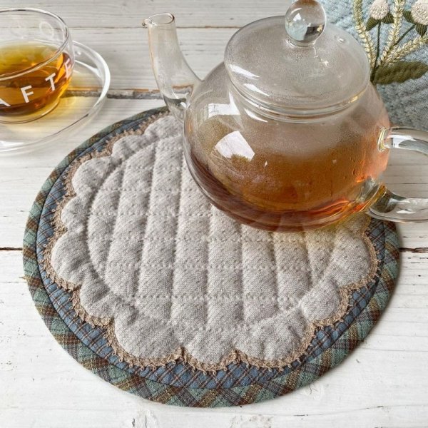 Photo3: Tea Cosy & Mat with Autumn Flowers  (3)