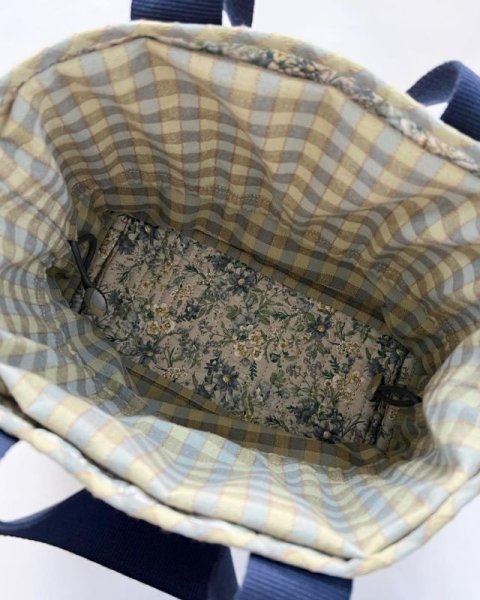 Photo3: Tote Bag with Strawberry Appliqué  (3)