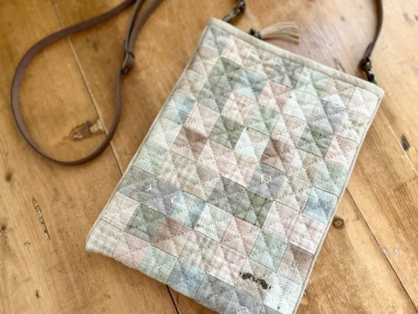 Photo1: Flat Shoulder Bag with Squares  (1)