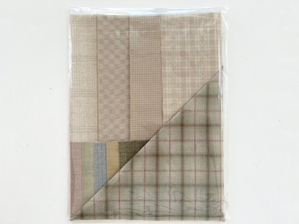 Photo3: Box Shaped Tissue Box Cover with Small Flowers  (3)