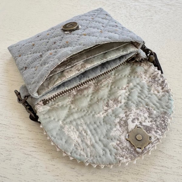 Photo2: Handy Pouch | Marguerite (2)