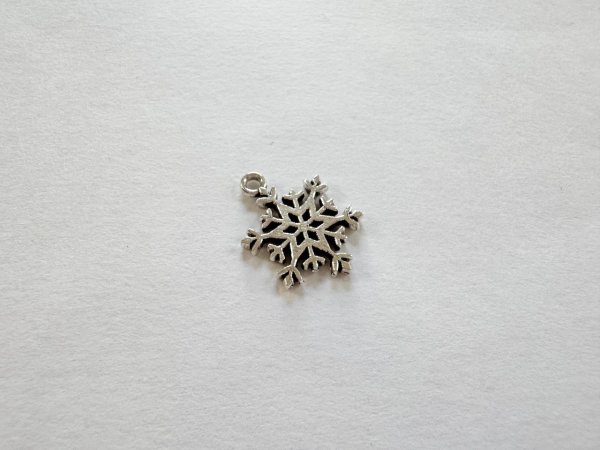 Photo4: Snowflake Charm | Pure Wool 100 (4)