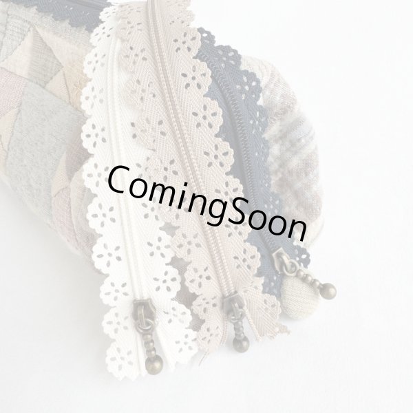 Photo8: Wired Pouch | Peaceful Hours (8)