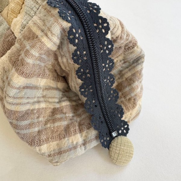 Photo5: Wired Pouch | Peaceful Hours (5)