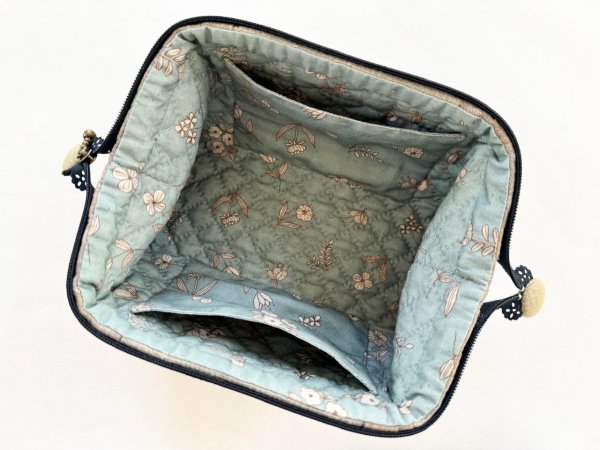 Photo4: Wired Pouch | Peaceful Hours (4)