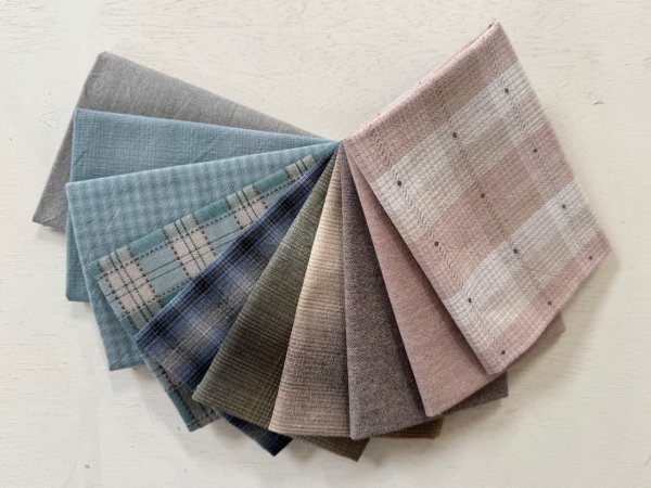 Photo1: Assorted Fabrics (25-12-23) (1)