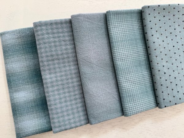 Photo2: Yarn Dyed Fabric - Set of 5 Cuts (26-2-2) Blue #2 (2)