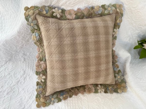 Photo1: Flower Garden Cushion Cover (1)