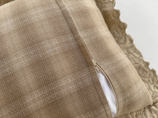 Photo2: Flower Garden Cushion Cover (2)