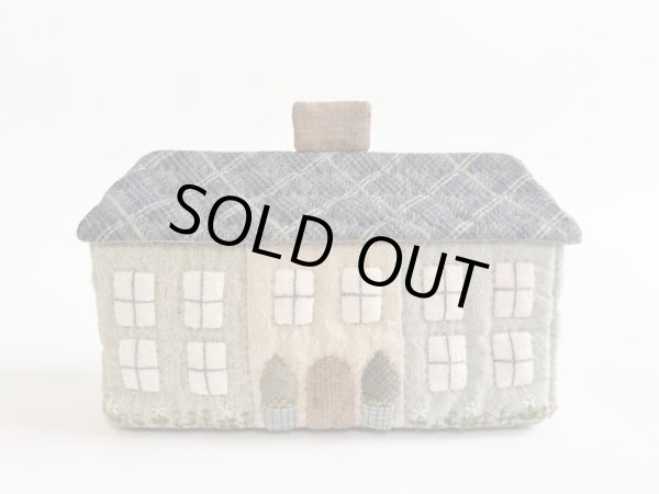 Photo2: House Shaped Storage Box (2)