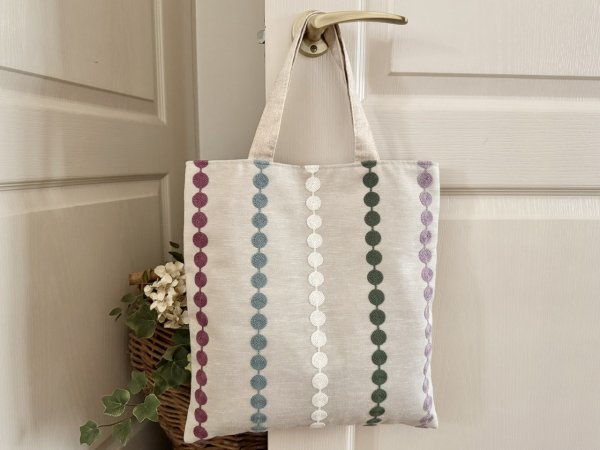Photo1: Circle Embroidered Tote Bag (1)